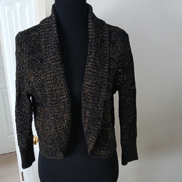Jessica Sweaters - 💓3/$15 Jessica Black and Gold Textured Blazer